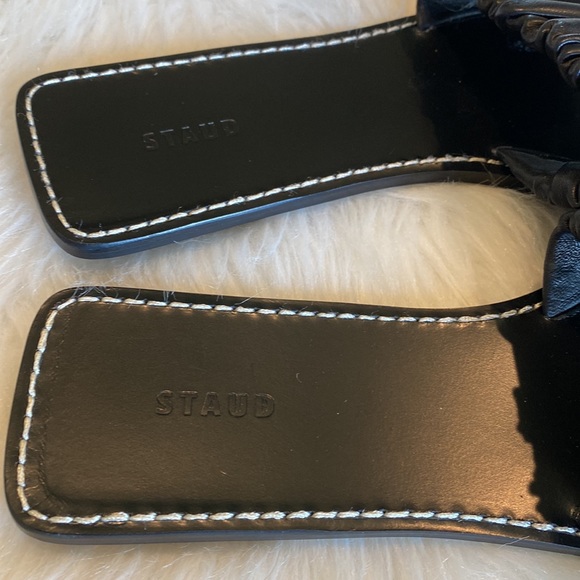 STAUD Nina Flat Ruched Slide Sandal - Picture 4 of 10